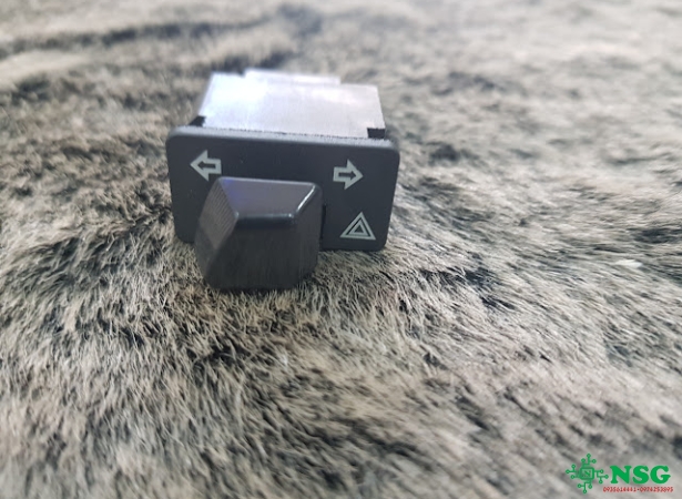 CÔNG TẮC Hazard